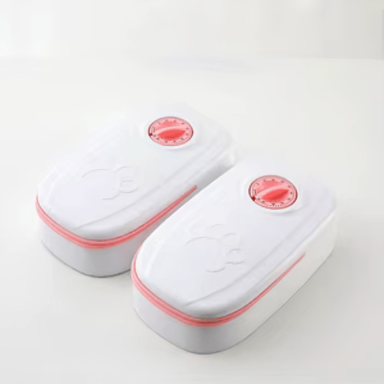 automatic cat and dog feeder with anti-slip base
